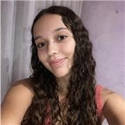 Estudiante de universidad con capacidad de ofrecer repaso general de asignaturas especialmente de inglés hasta el nivel de C1